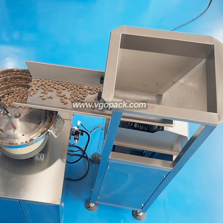 Single Bowl  Counting Packing Machine for Triangle Bag-Nuts  (6)