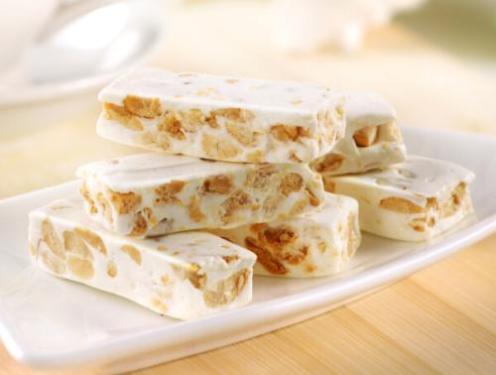 Nougat candy