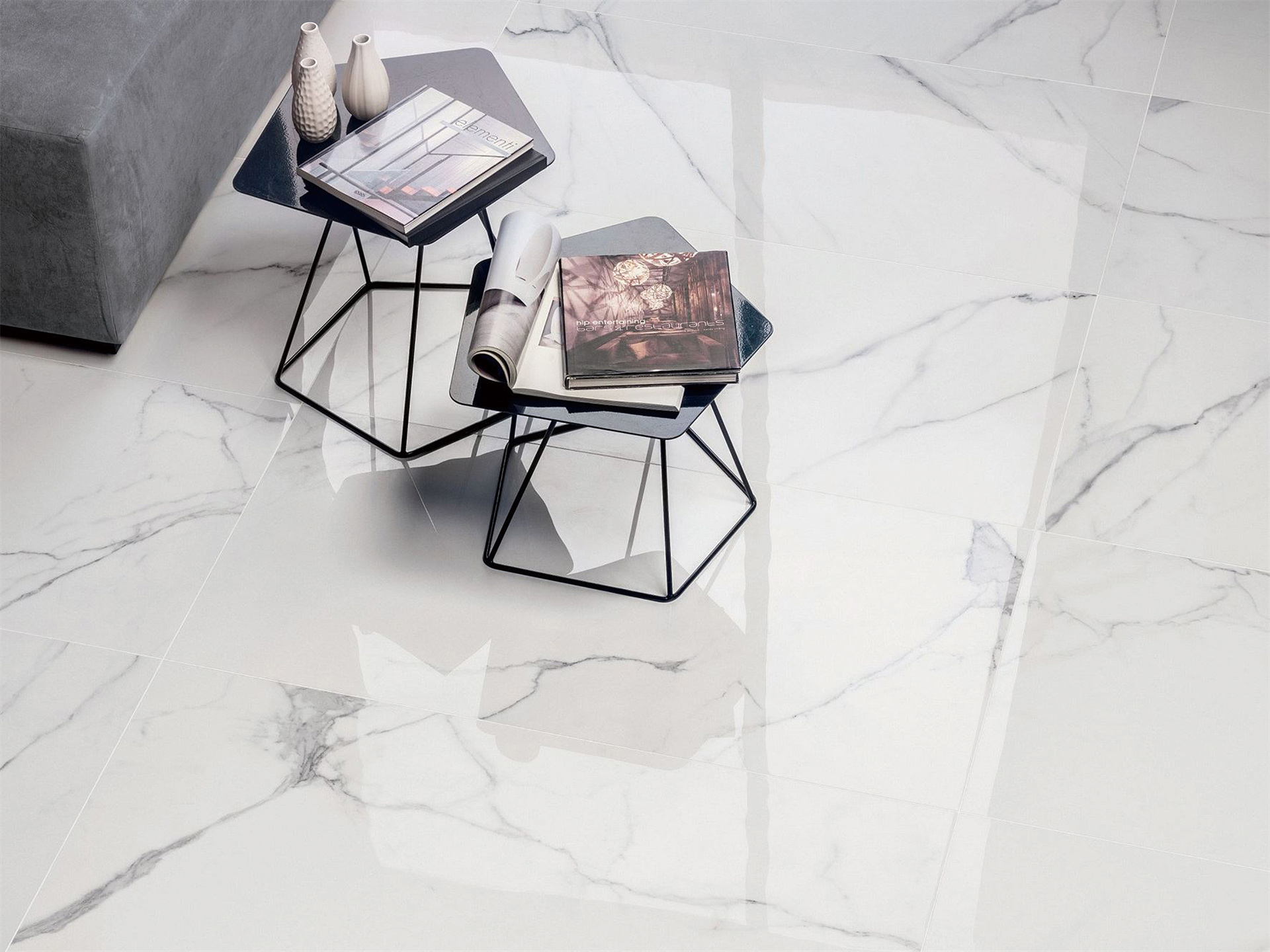 white porcelain floor tile