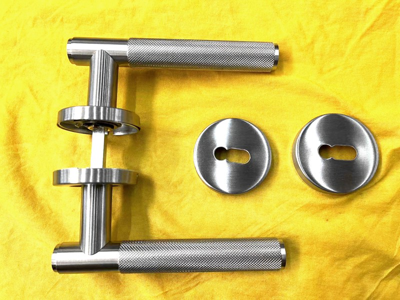 Interior Grey Knurl Door Handle Lock Set