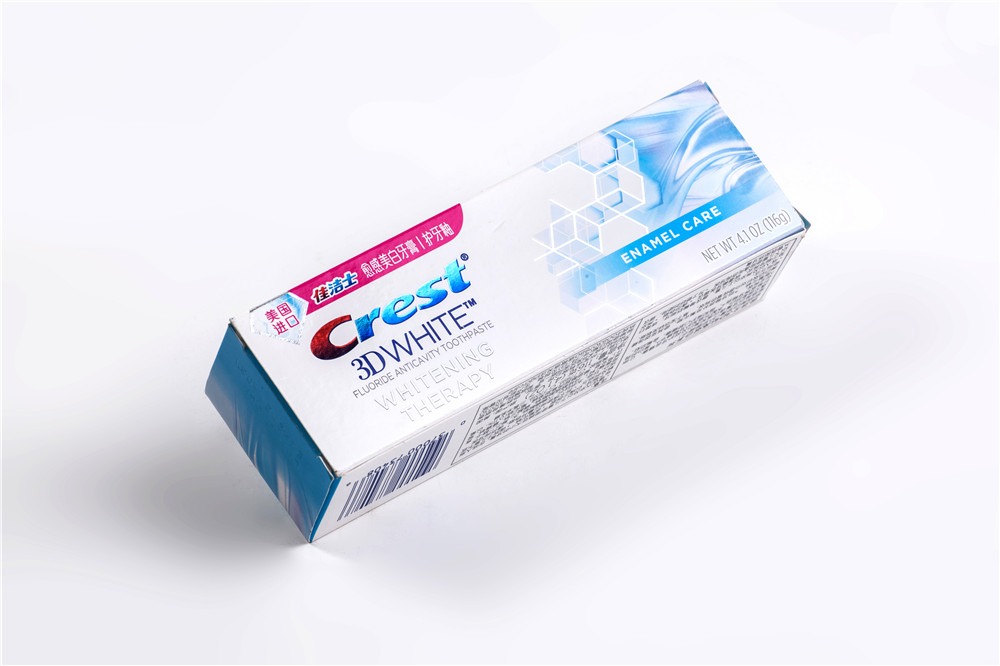 Hot Foil Stamping Is Popular for Luxury Labels