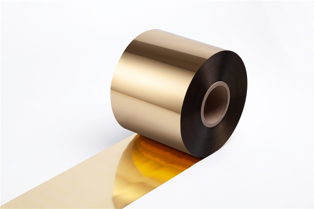 Cold foil roll with transferred metallic film