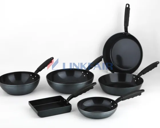 6-Piece Non Stick Cookwarer Set with Metalic Black Exterior