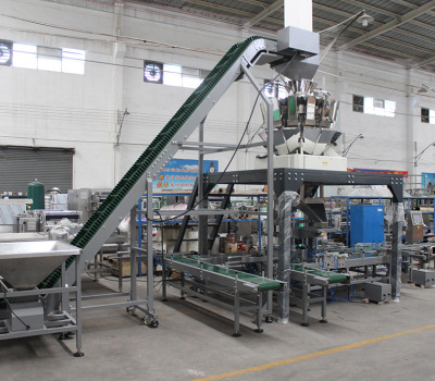 Automatic granule packing machine to change the oil